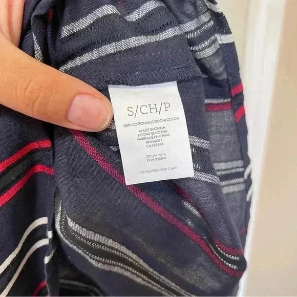 Cabi 5516 Red White Blue Flag Blouse Size Small - Picture 3 of 6